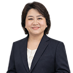 Mrs. Buppa Kawinvasin 